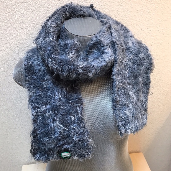Warm Soft Scarf. Handknitted. Mixed Fibers. Deep Grey Blue & Light Blue. NWT. - Picture 1 of 8